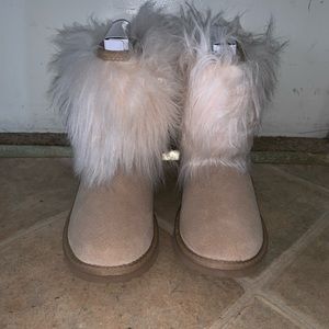 Uggs with fur cuff